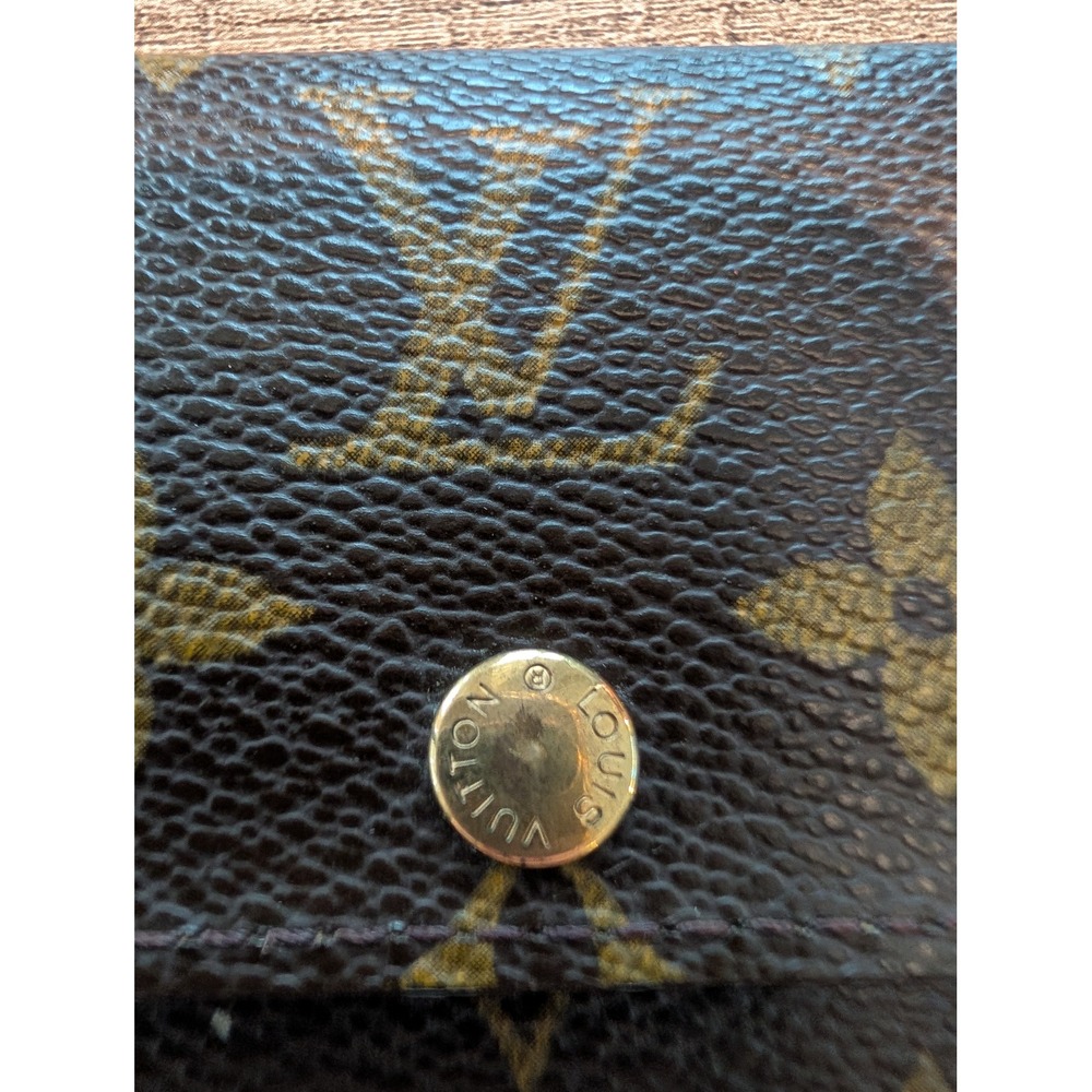 Authentic Louis Vuitton 6 key case holder comes with COA - Picture 10 of 11